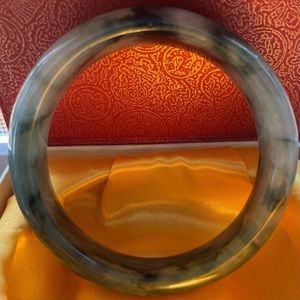 Natural Jade Jadeite Bangle Bracelet (New)